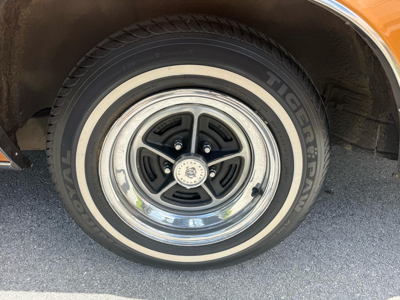 Buick LeSabre  1978