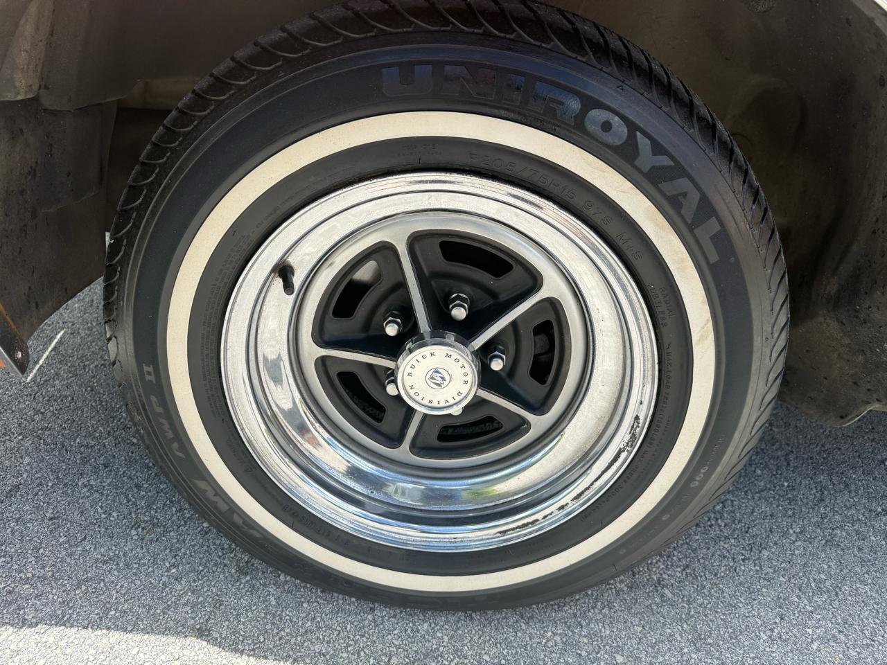 Buick LeSabre  1978