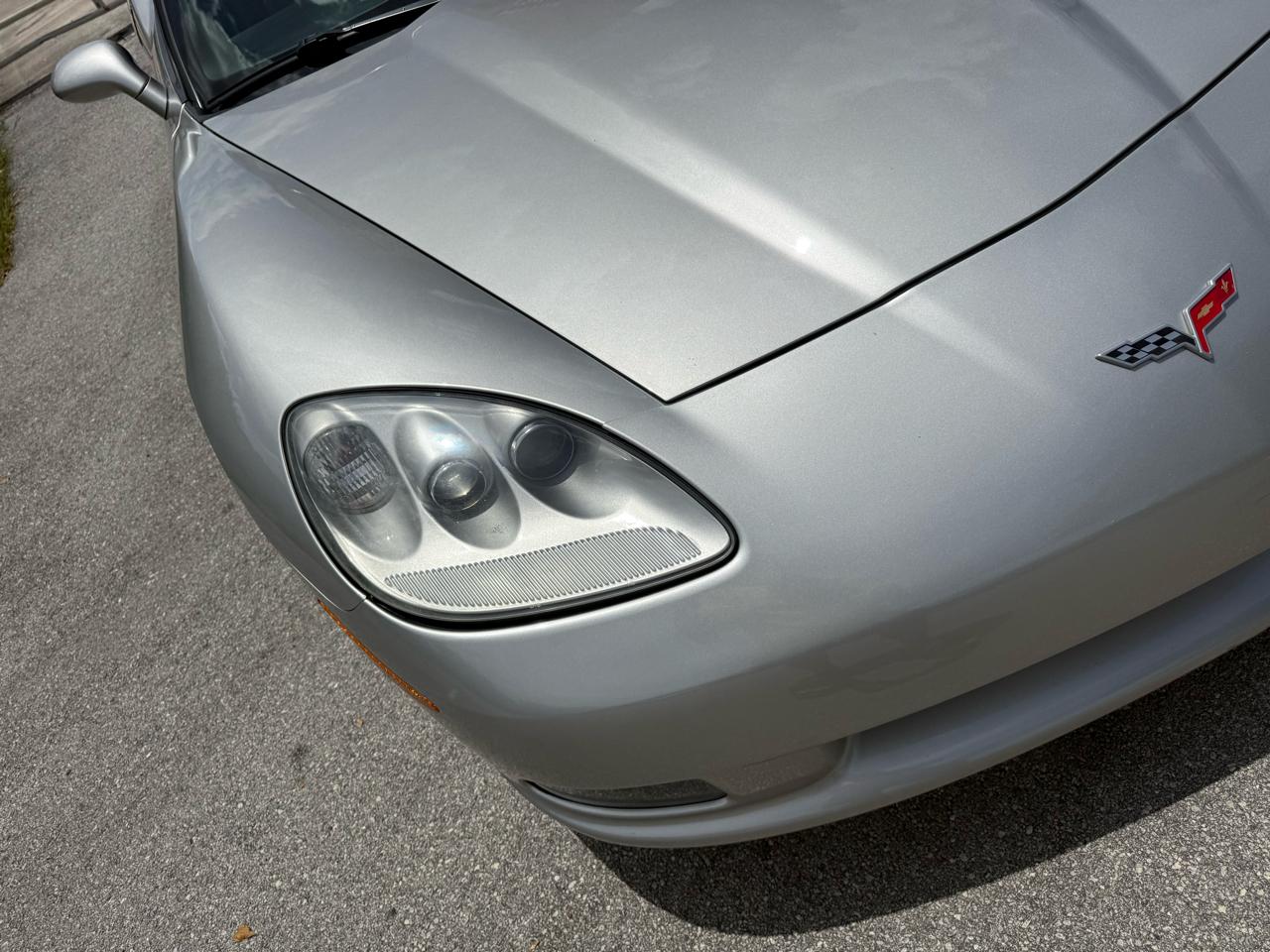 Chevrolet Corvette Coupe 2005