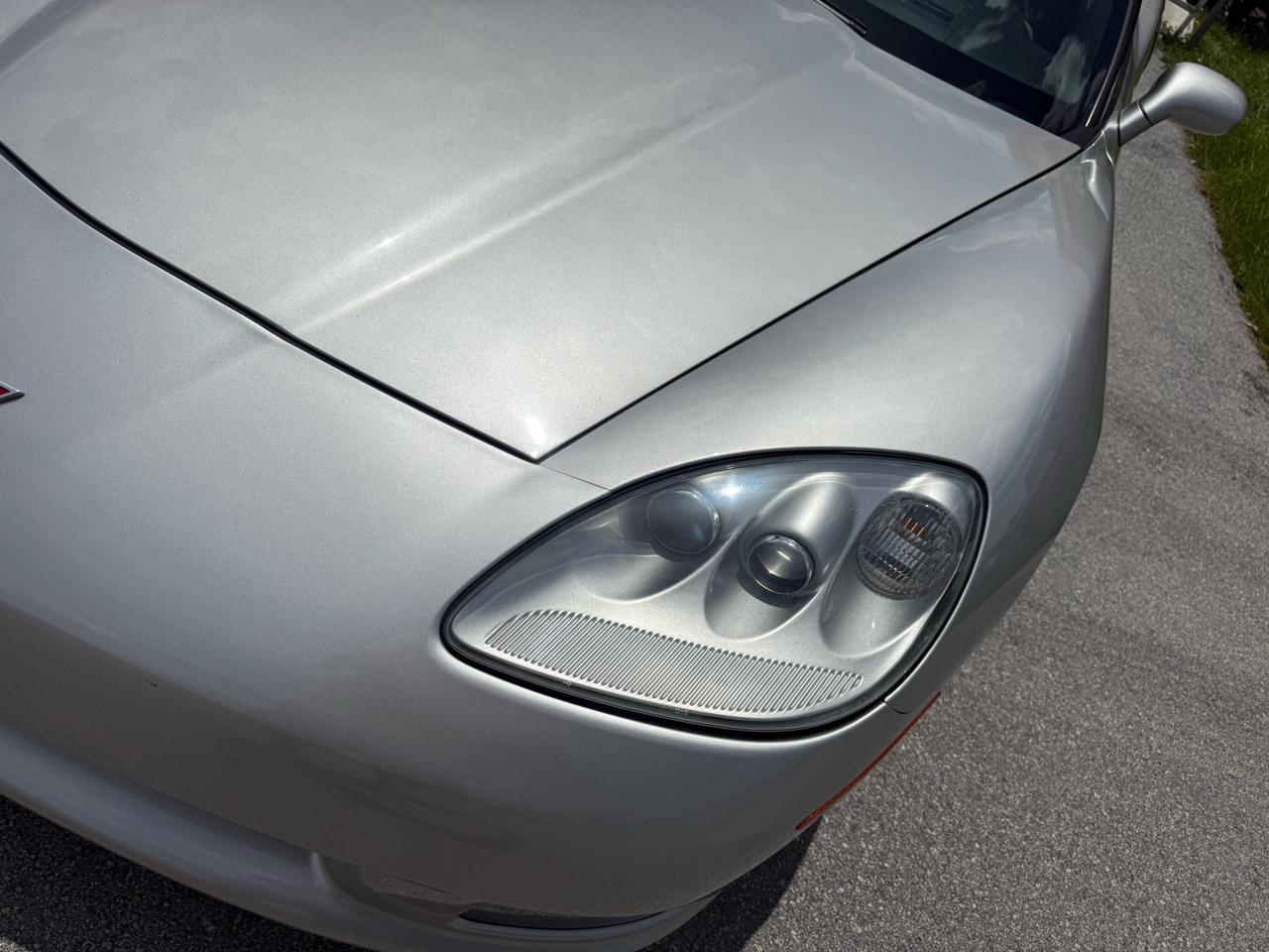 Chevrolet Corvette Coupe 2005