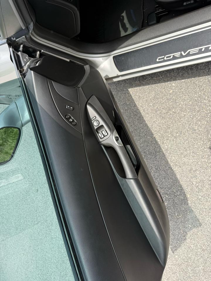 Chevrolet Corvette Coupe 2005