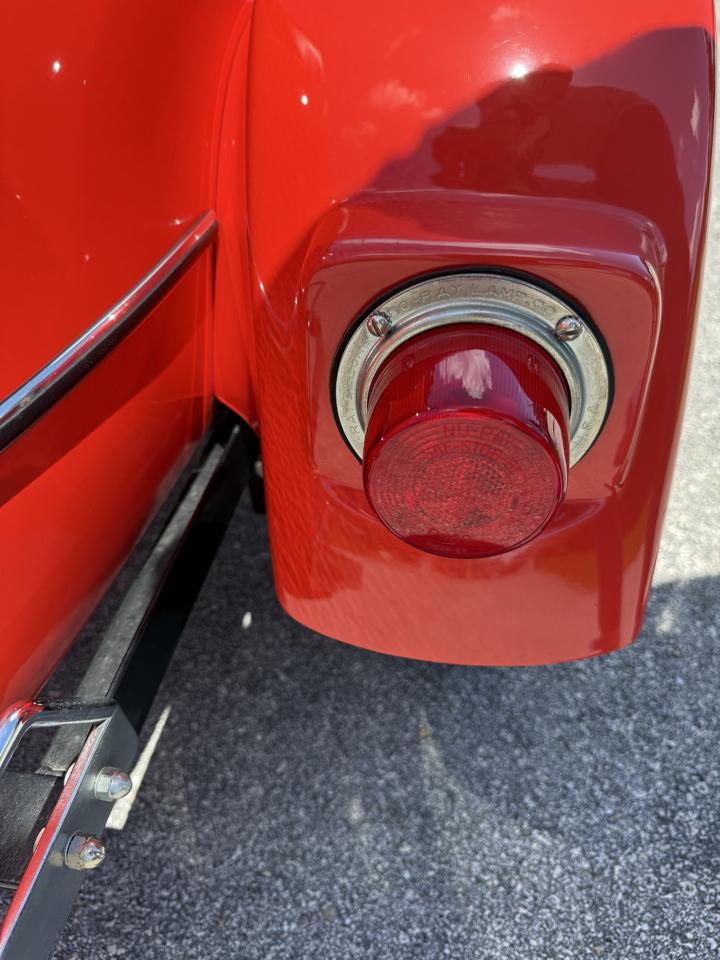 Cushman Scooter  1966