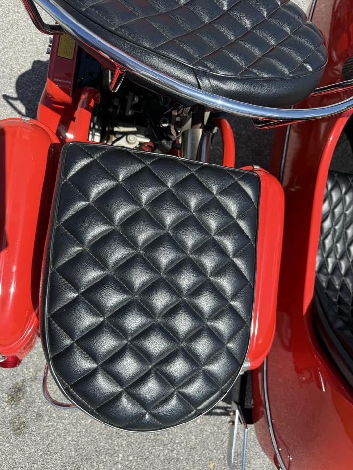 Cushman Scooter  1966