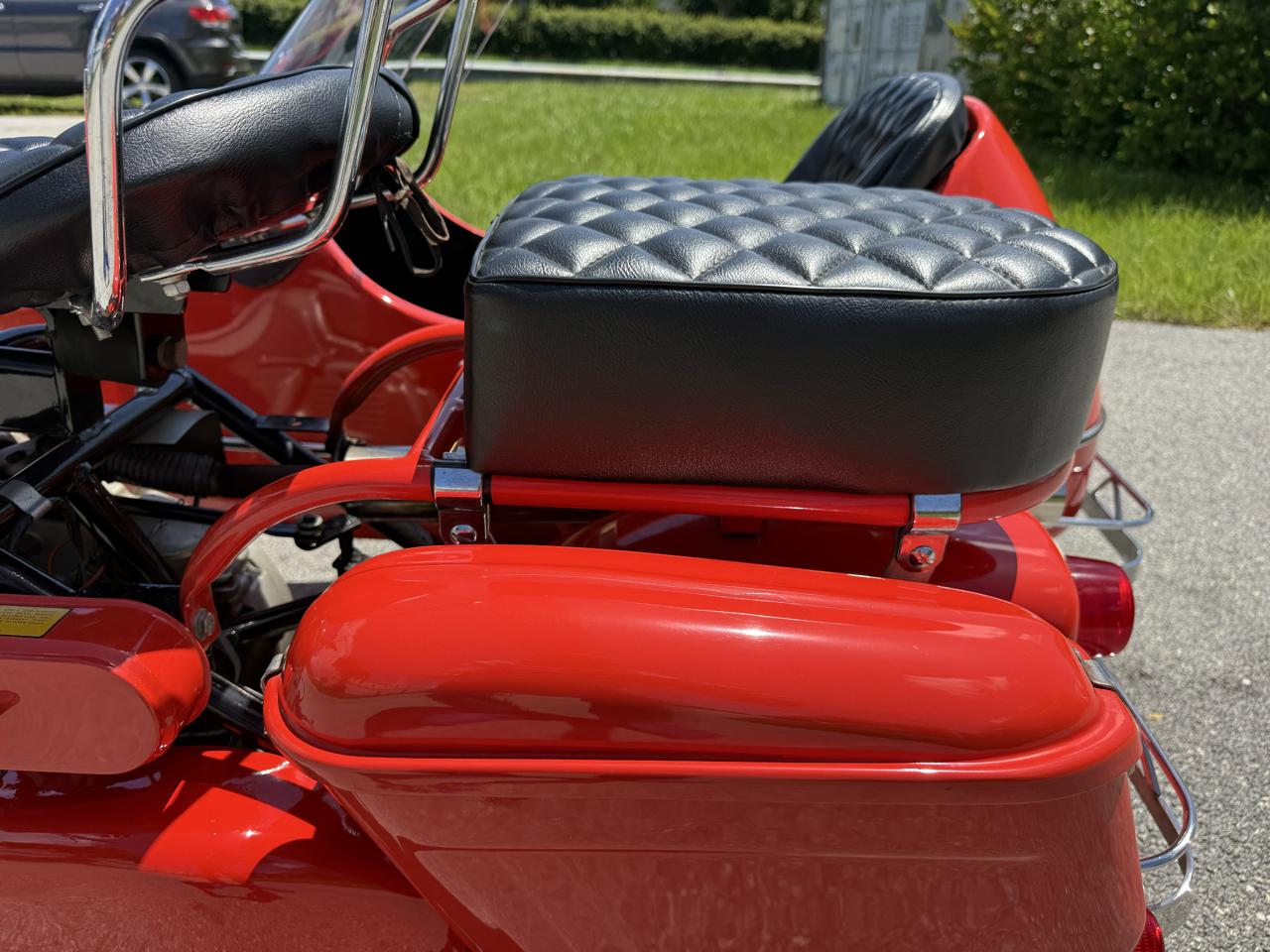 Cushman Scooter  1966
