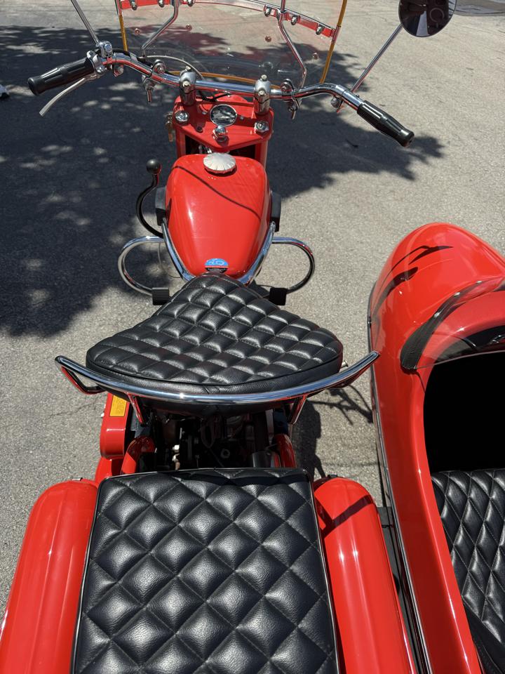 Cushman Scooter  1966