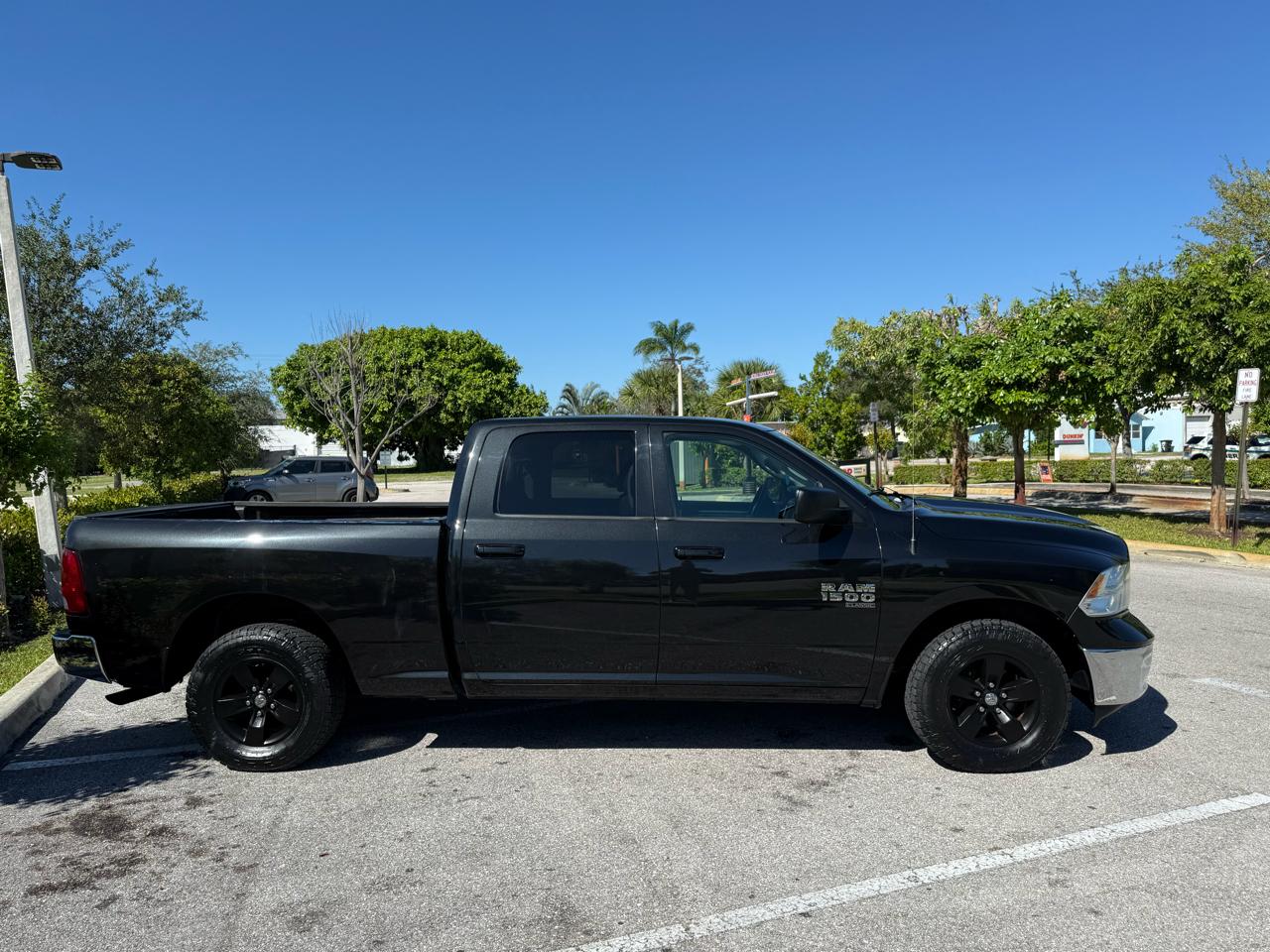 RAM 1500 Classic Tradesman Crew Cab LWB 2WD 2019