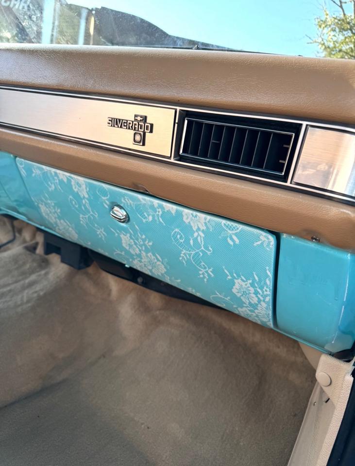 Chevrolet Trucks C10  1985