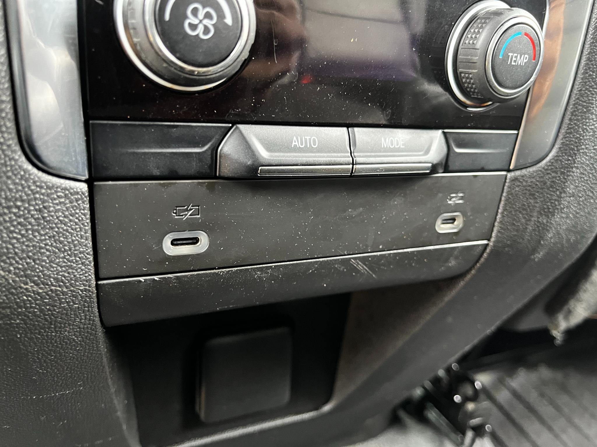 Chevrolet Tahoe 4WD 4dr Z71 2022