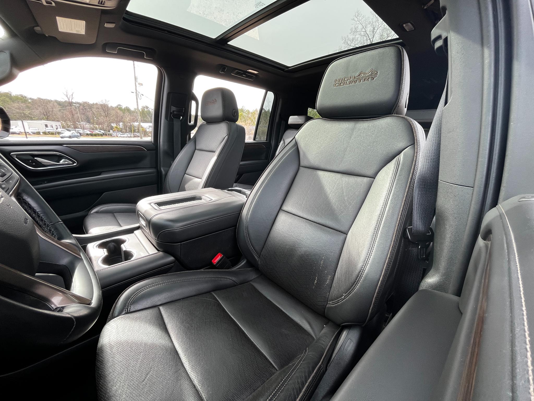 Chevrolet Suburban  2023