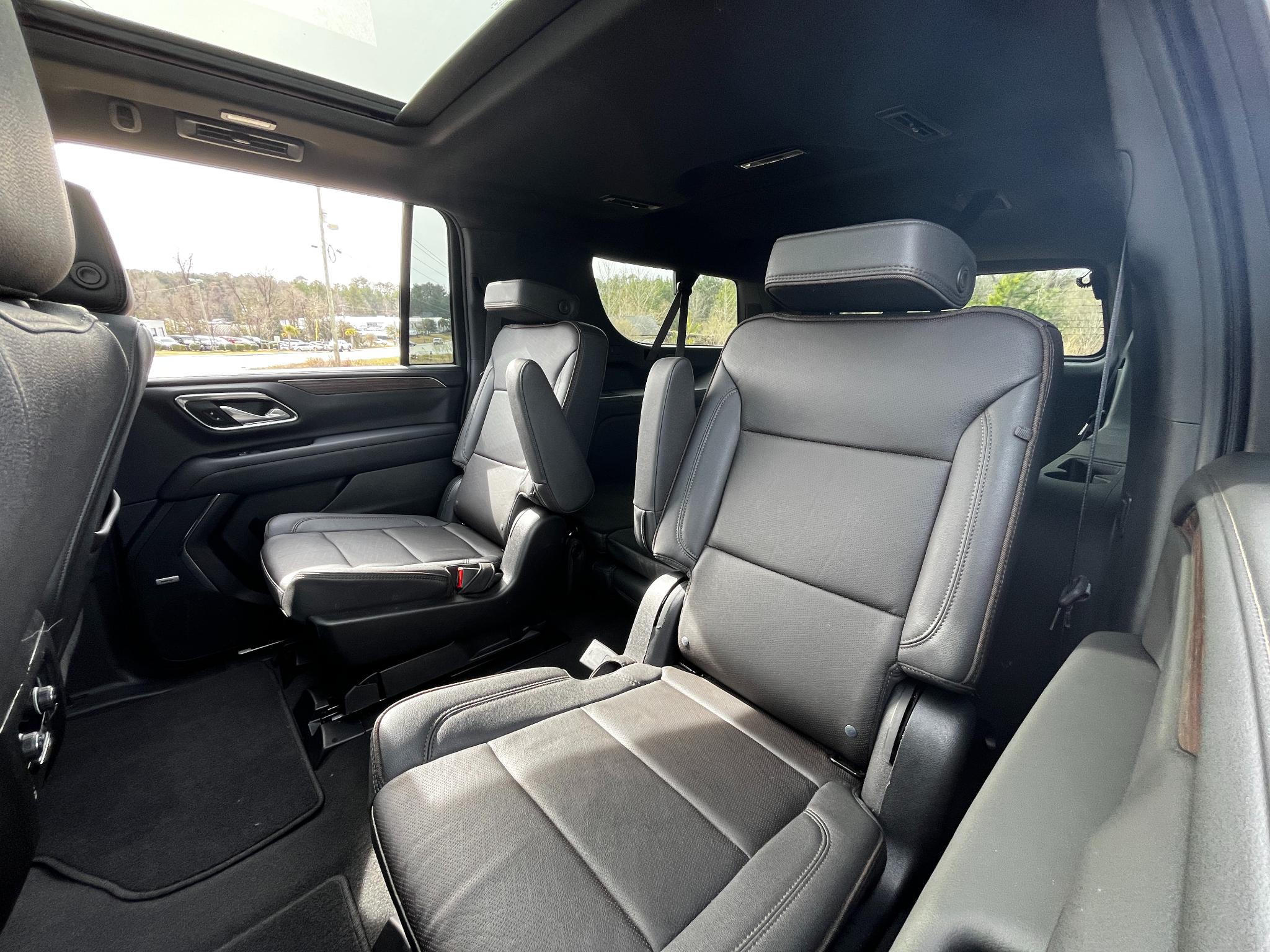 Chevrolet Suburban  2023