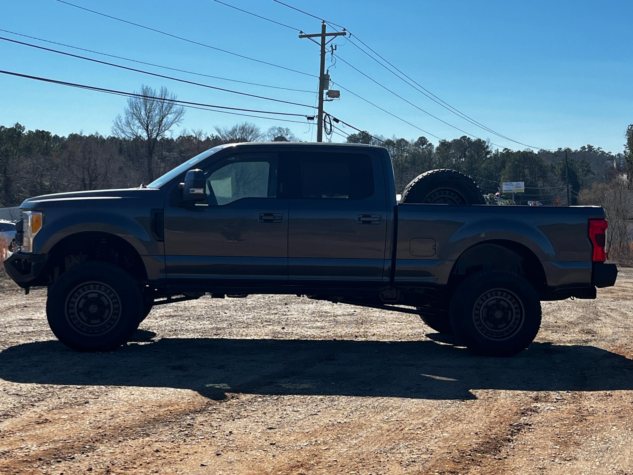 Ford Super Duty F-250 SRW  2017