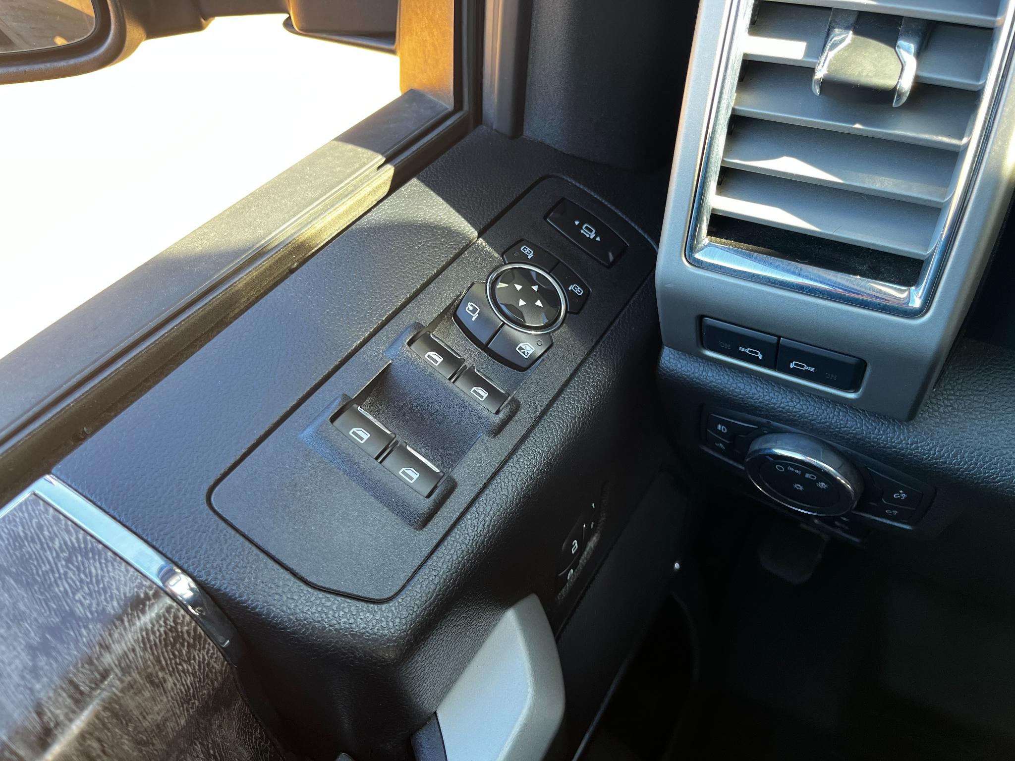 Ford Super Duty F-250 SRW  2017