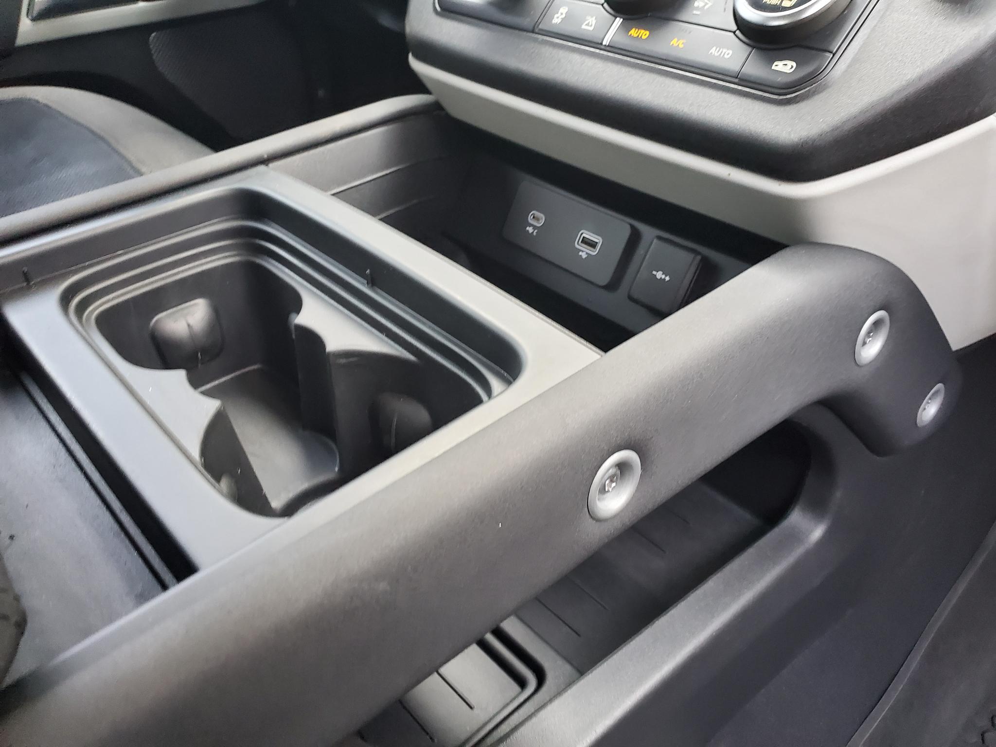 Land Rover Defender 110 SE AWD 2020