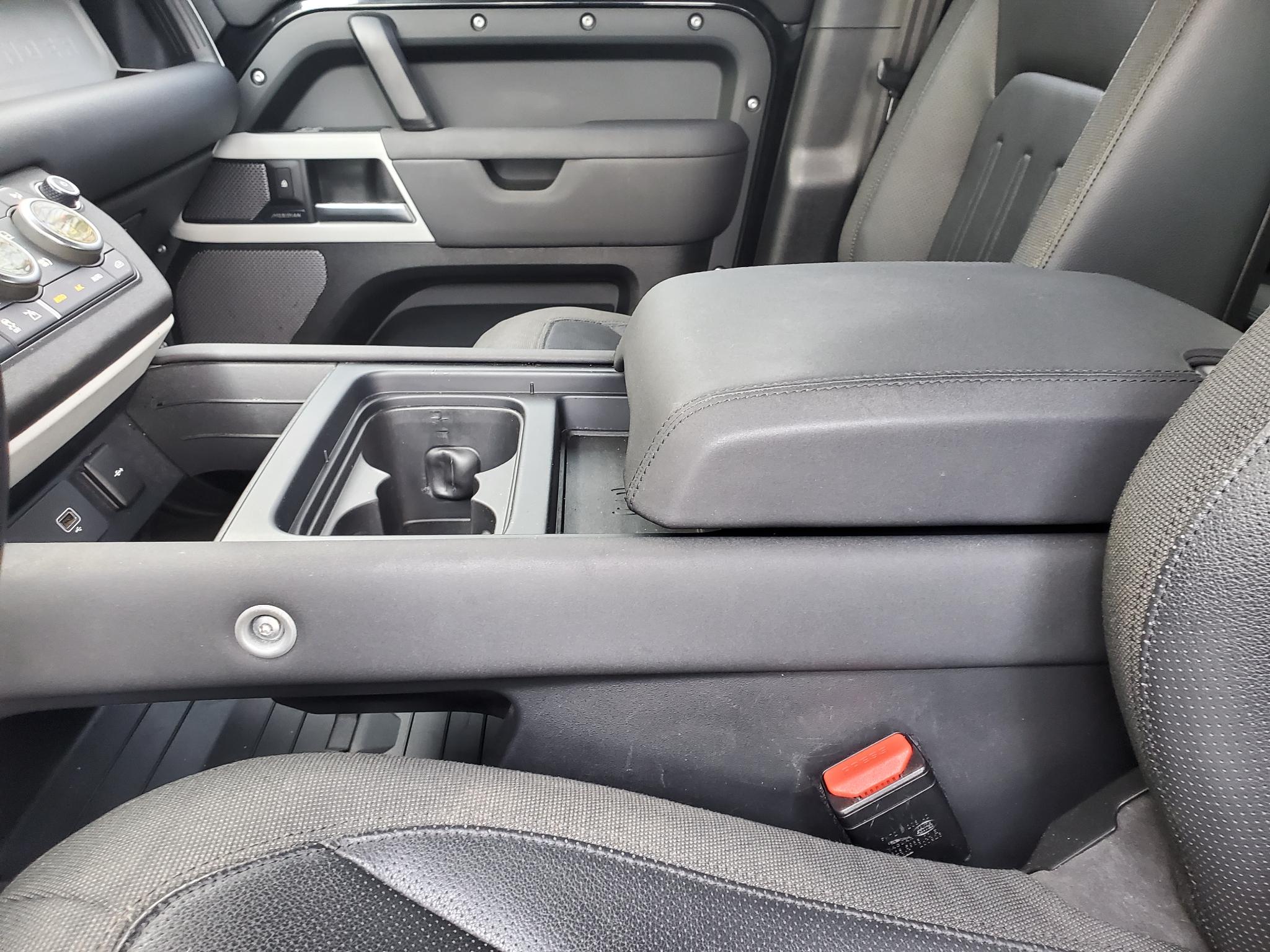 Land Rover Defender 110 SE AWD 2020