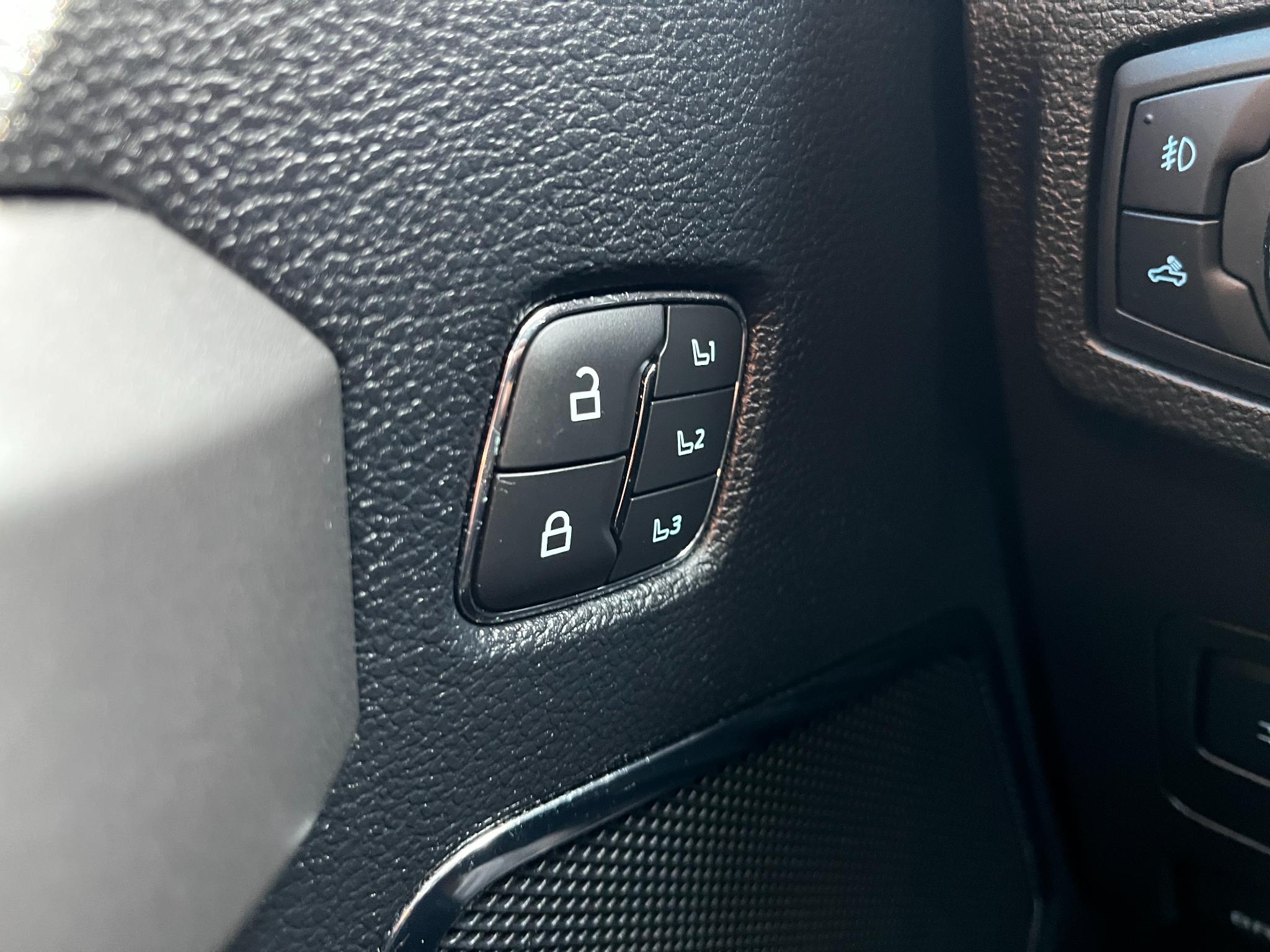 Ford Super Duty F-250 SRW  2020