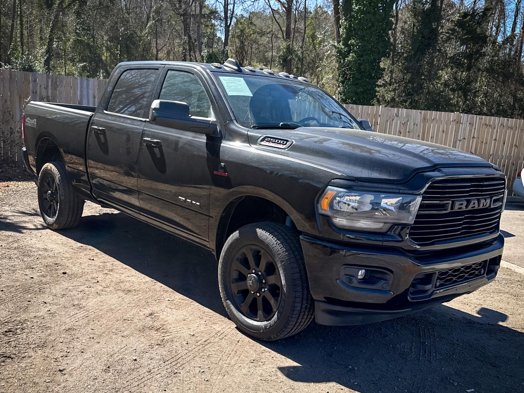 RAM 2500 Big Horn 4x4 Crew Cab 6'4" Box 2020