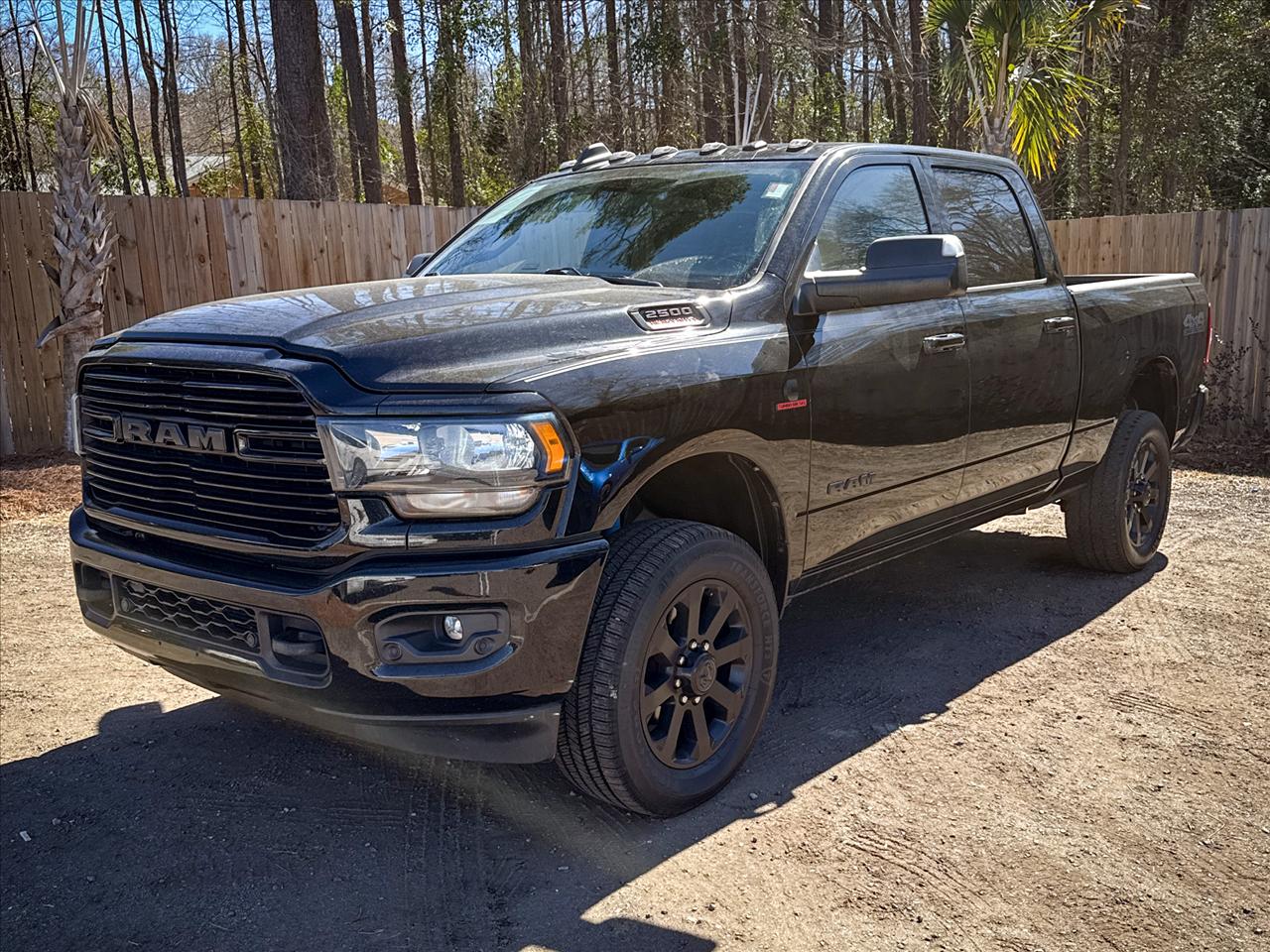 RAM 2500 Big Horn 4x4 Crew Cab 6'4" Box 2020