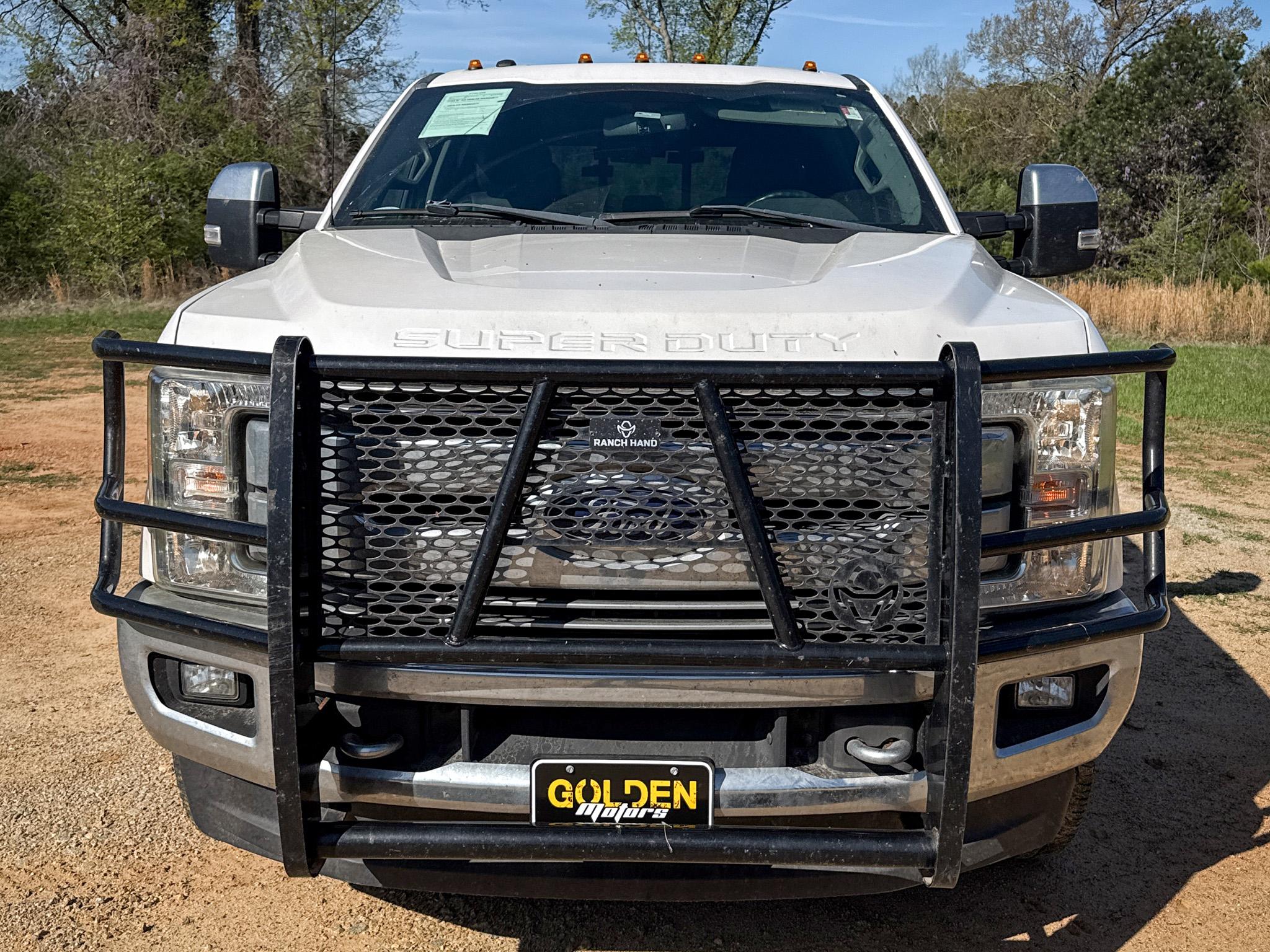 Ford Super Duty F-350 DRW  2017