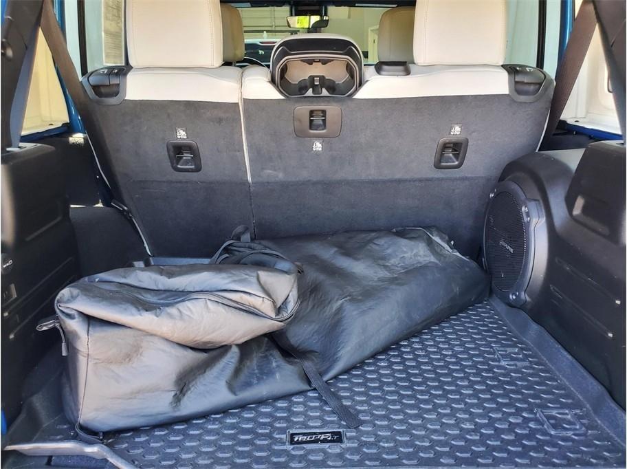 Jeep Wrangler  2022