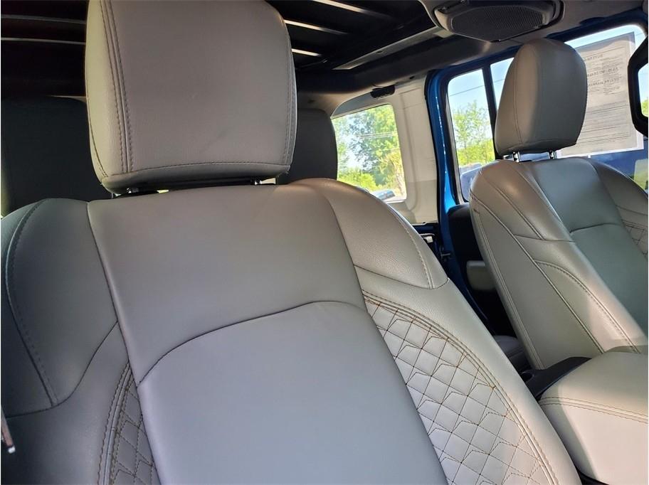 Jeep Wrangler  2022