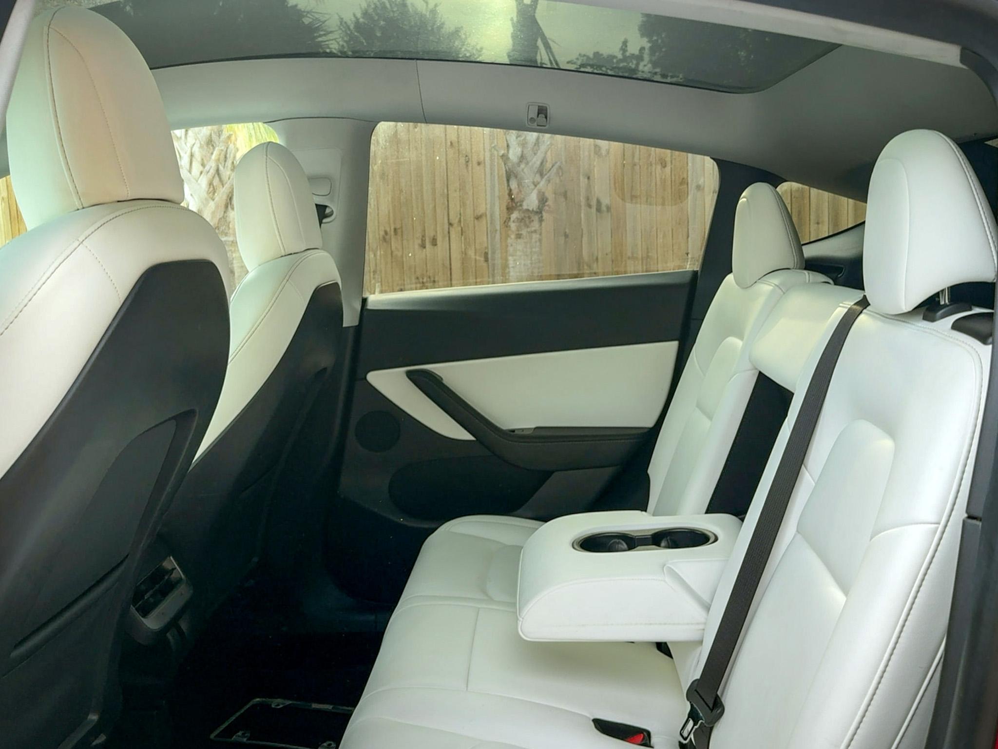 Tesla Model Y Performance AWD 2021