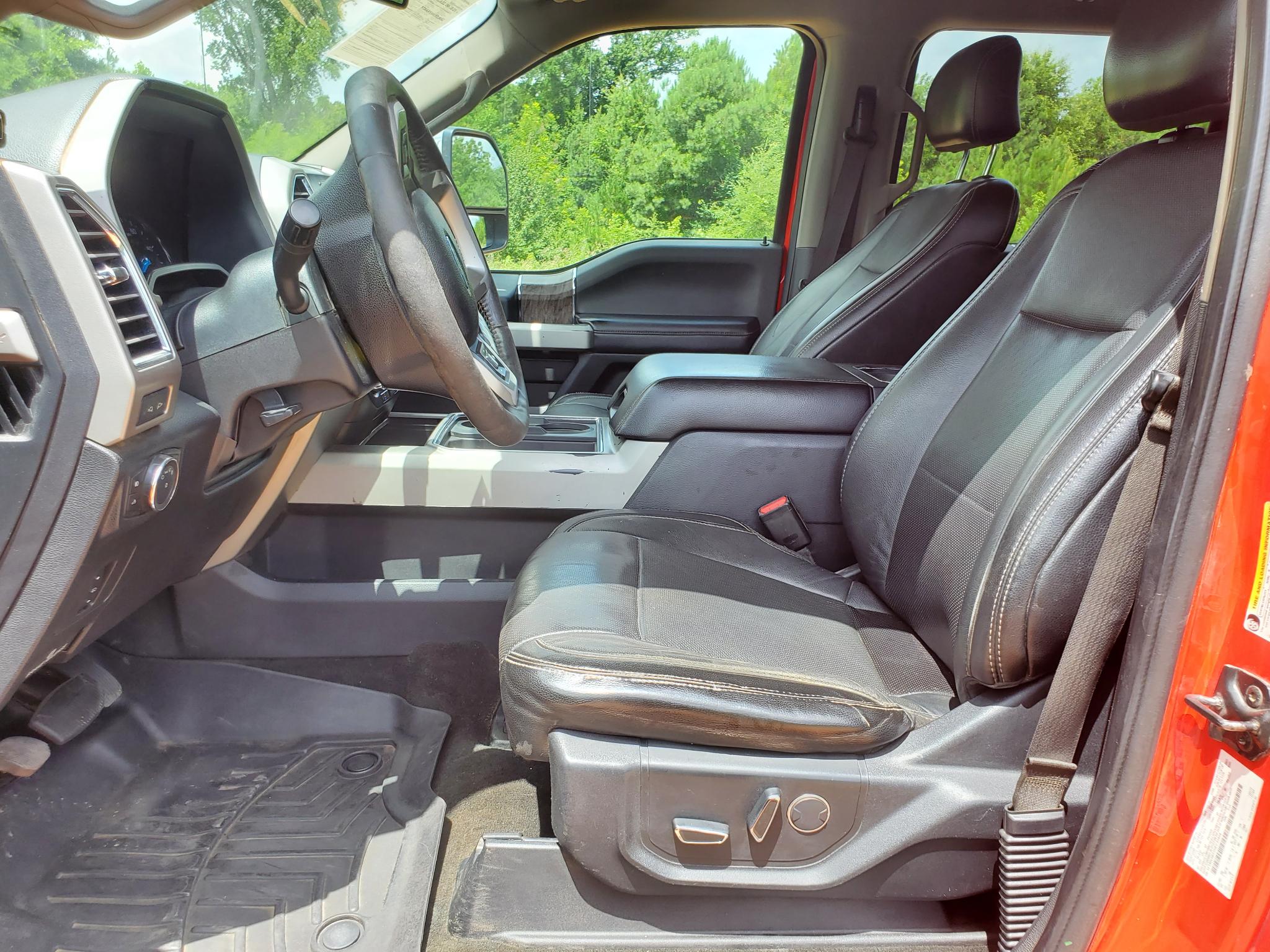 Ford Super Duty F-350 SRW  2017