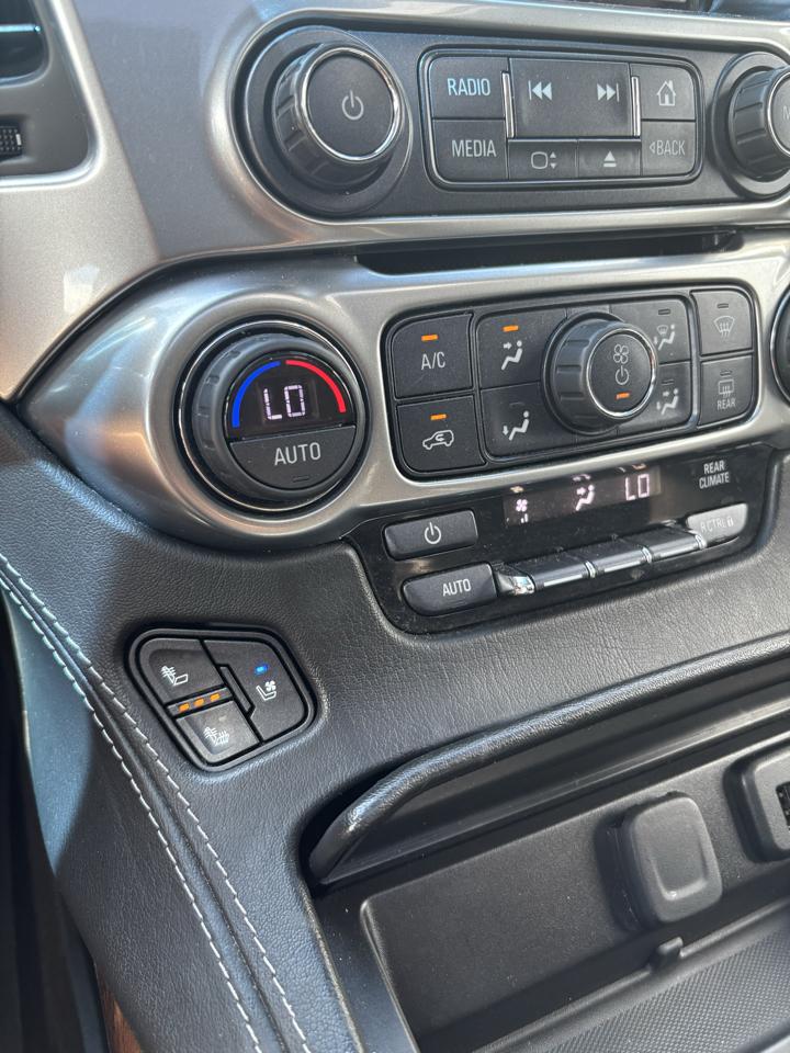 Chevrolet Tahoe  2018