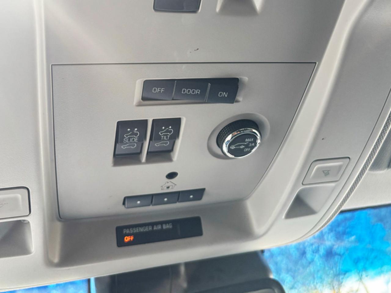 Chevrolet Tahoe  2018