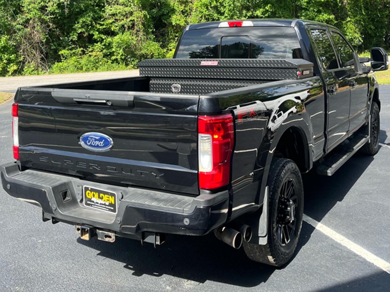 Ford Super Duty F-250 SRW Lariat 4WD Crew Cab 6.75' Box 2019