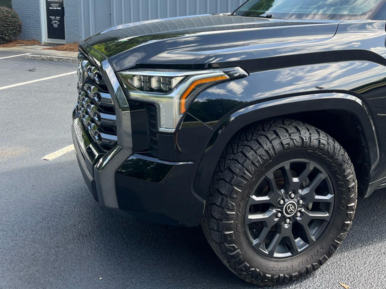 Toyota Tundra 4WD Platinum CrewMax 5.5' Bed (Natl) 2022
