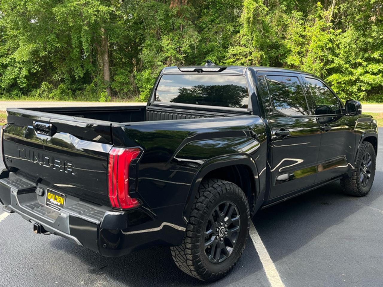 Toyota Tundra 4WD Platinum CrewMax 5.5' Bed (Natl) 2022