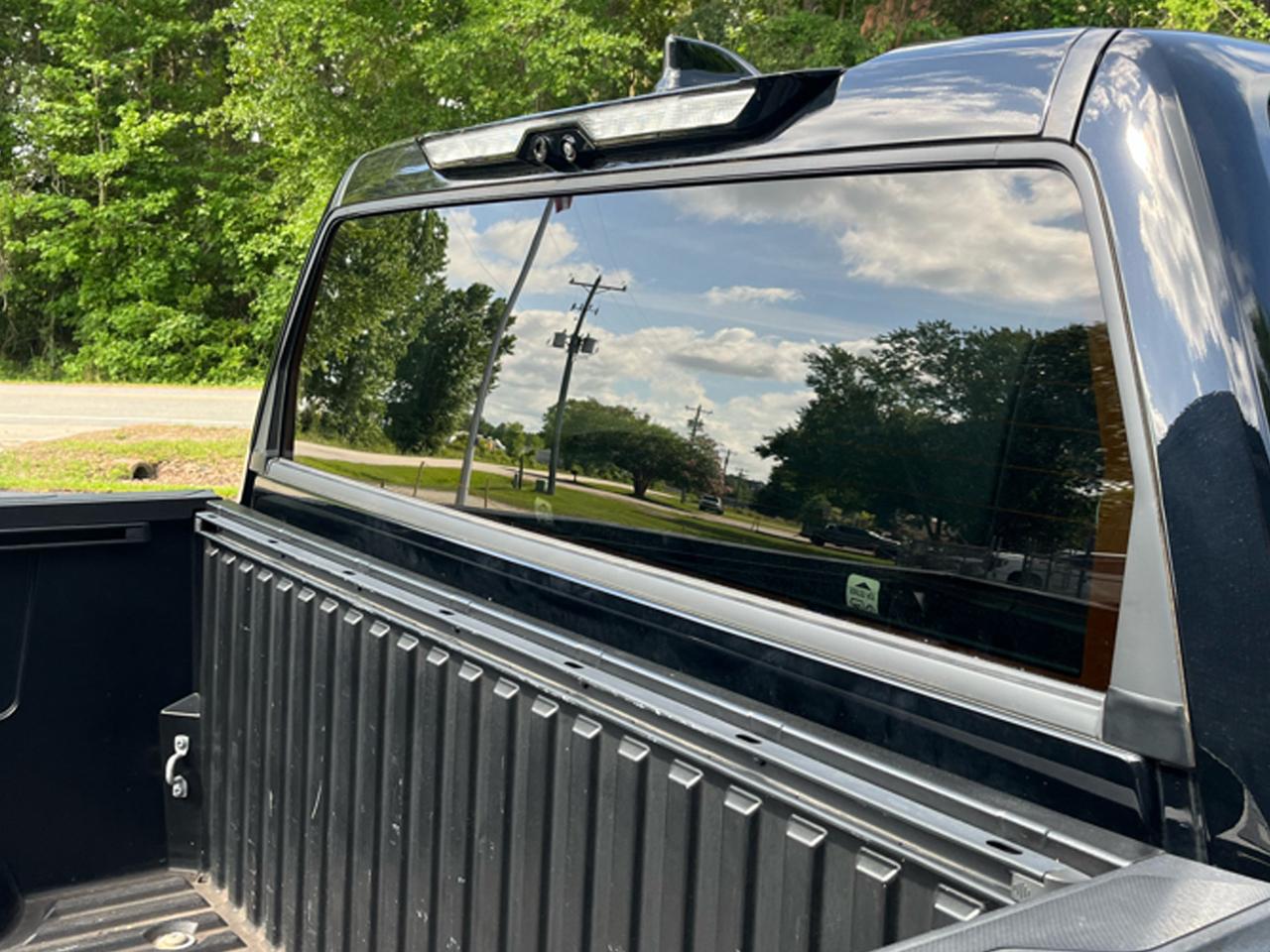 Toyota Tundra 4WD Platinum CrewMax 5.5' Bed (Natl) 2022