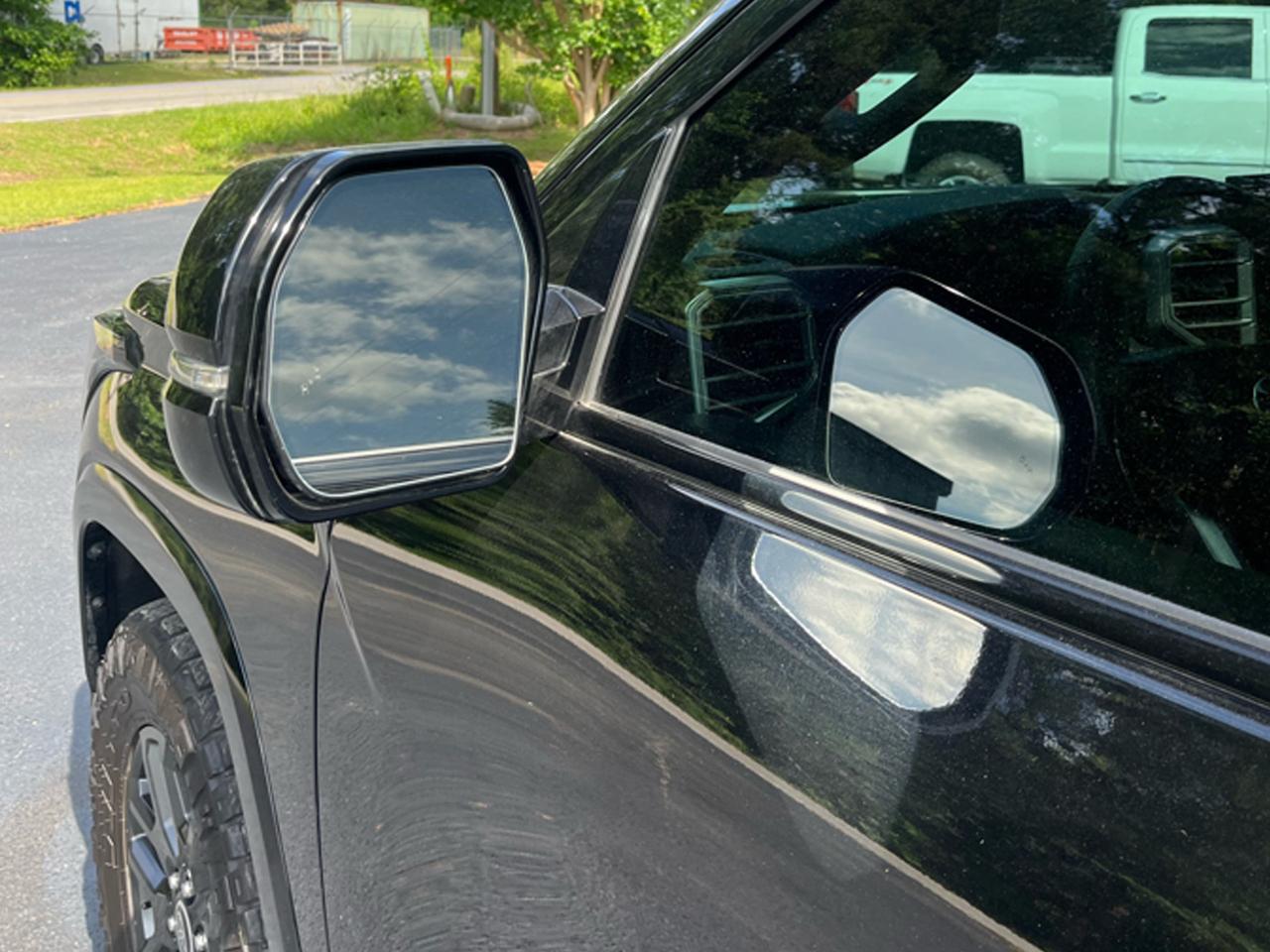 Toyota Tundra 4WD Platinum CrewMax 5.5' Bed (Natl) 2022