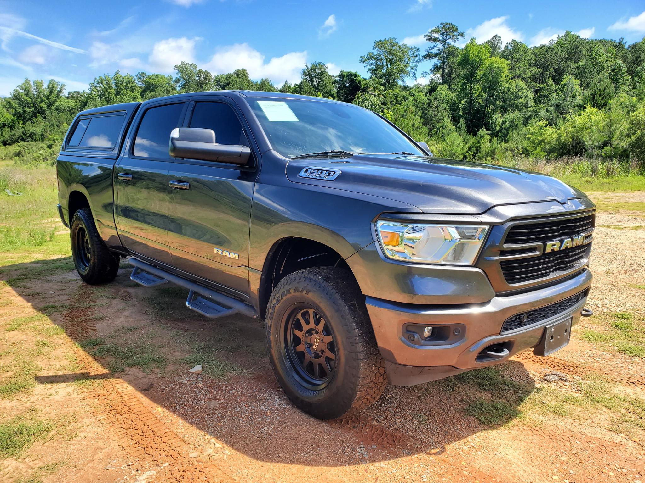 RAM 1500 Big Horn/Lone Star 4x4 Crew Cab 6'4" Box 2019