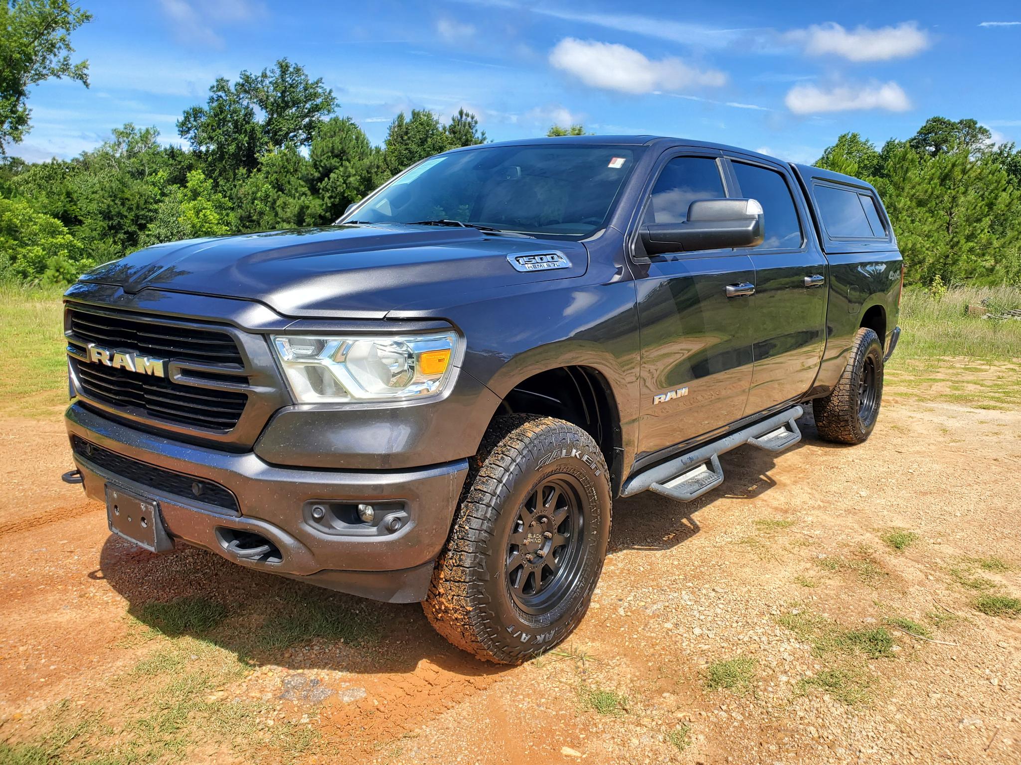 RAM 1500 Big Horn/Lone Star 4x4 Crew Cab 6'4" Box 2019