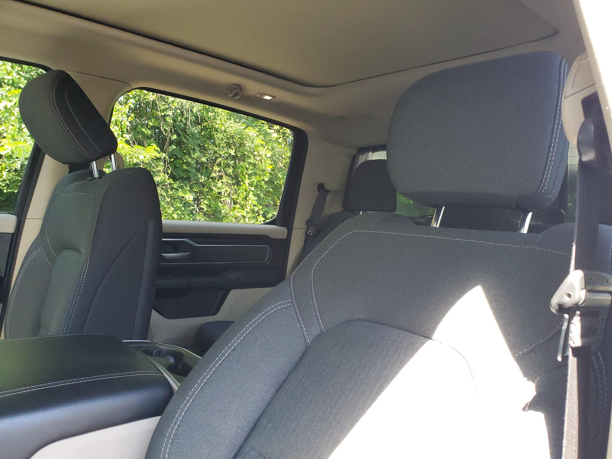 RAM 1500 Big Horn/Lone Star 4x4 Crew Cab 6'4" Box 2019