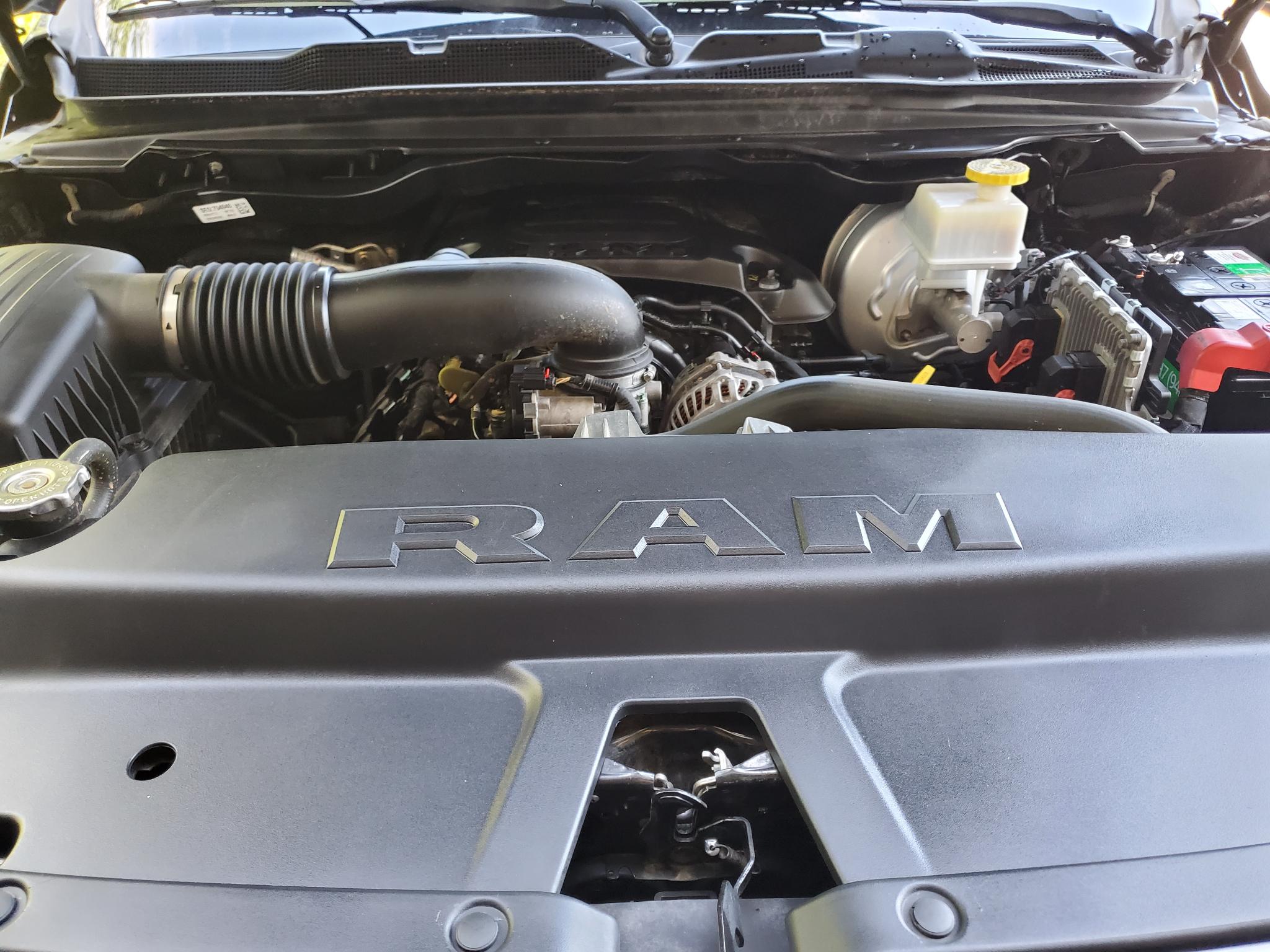 RAM 1500 Big Horn/Lone Star 4x4 Crew Cab 6'4" Box 2019