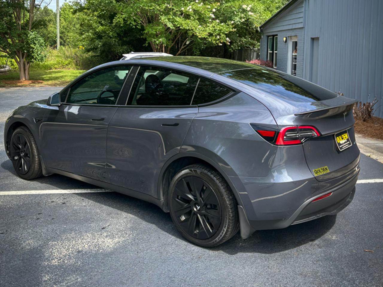 Tesla Model Y Long Range AWD 2023