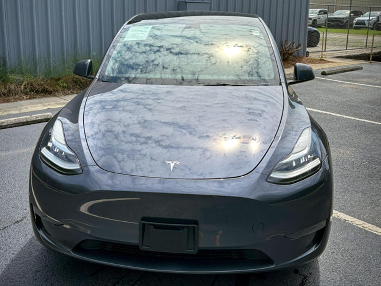 Tesla Model Y Long Range AWD 2023