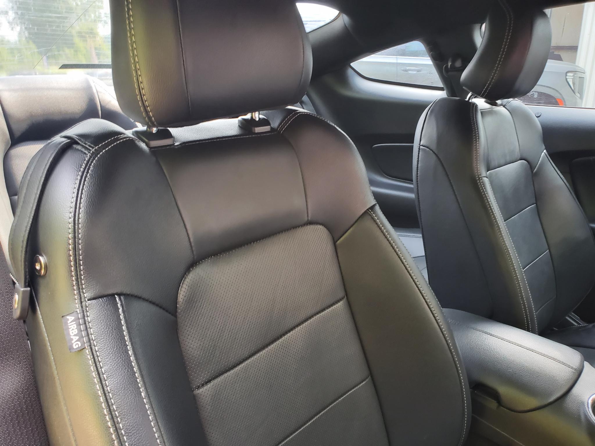 Ford Mustang 2dr Fastback EcoBoost Premium 2016