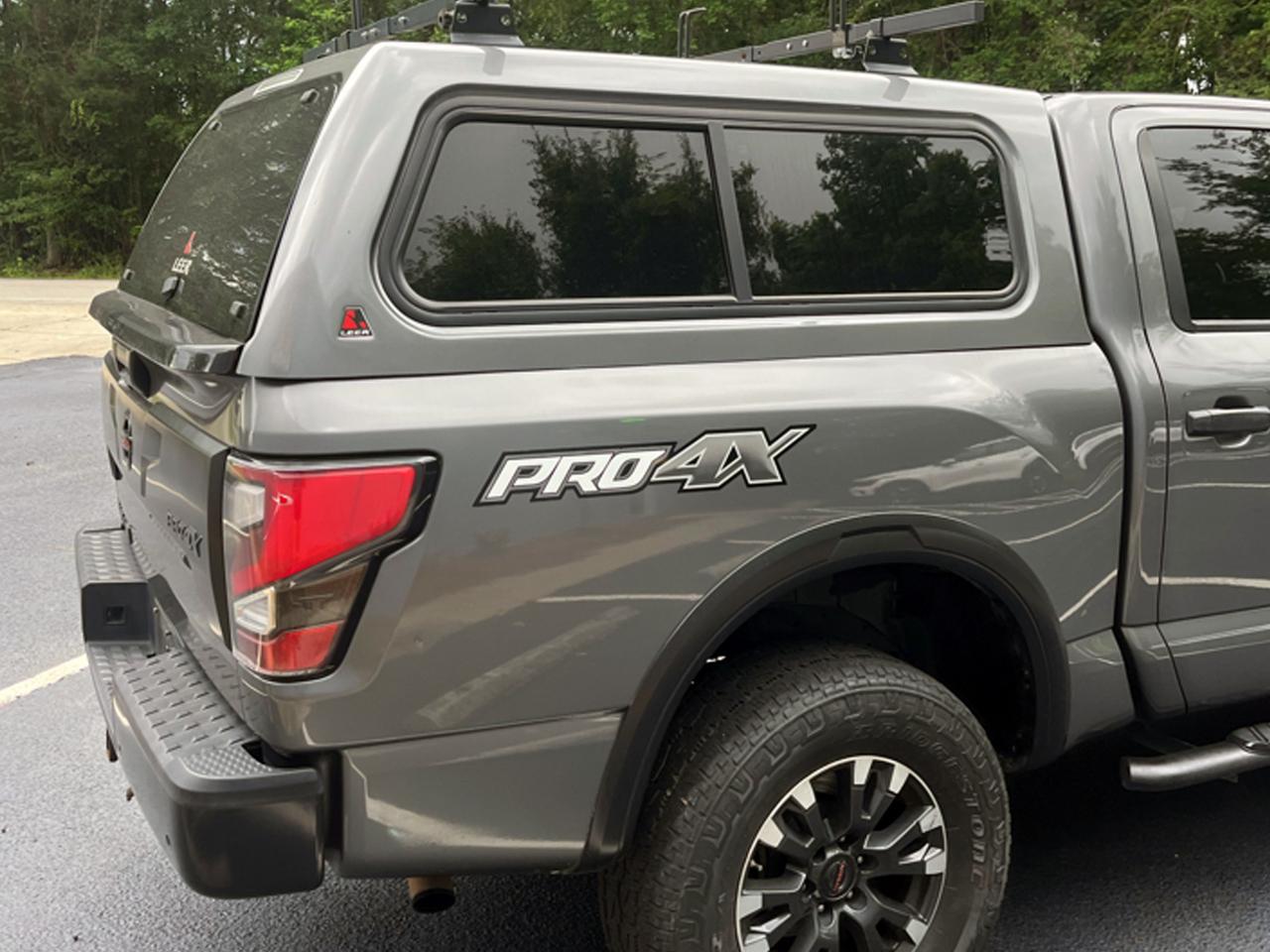 Nissan Titan 4x4 Crew Cab PRO-4X 2021
