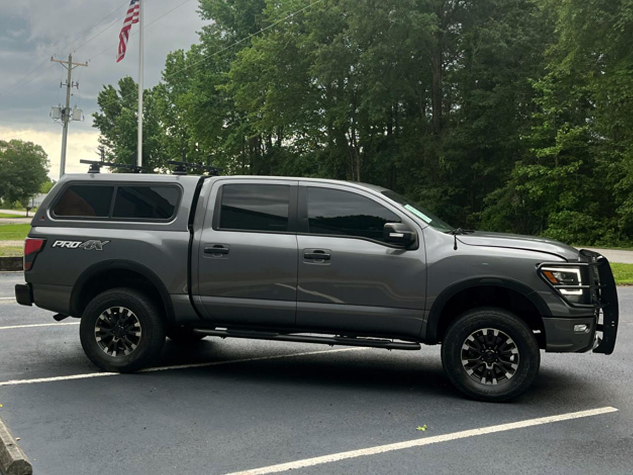 Nissan Titan 4x4 Crew Cab PRO-4X 2021