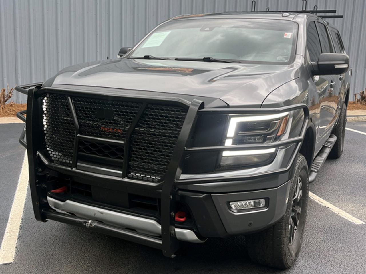 Nissan Titan 4x4 Crew Cab PRO-4X 2021