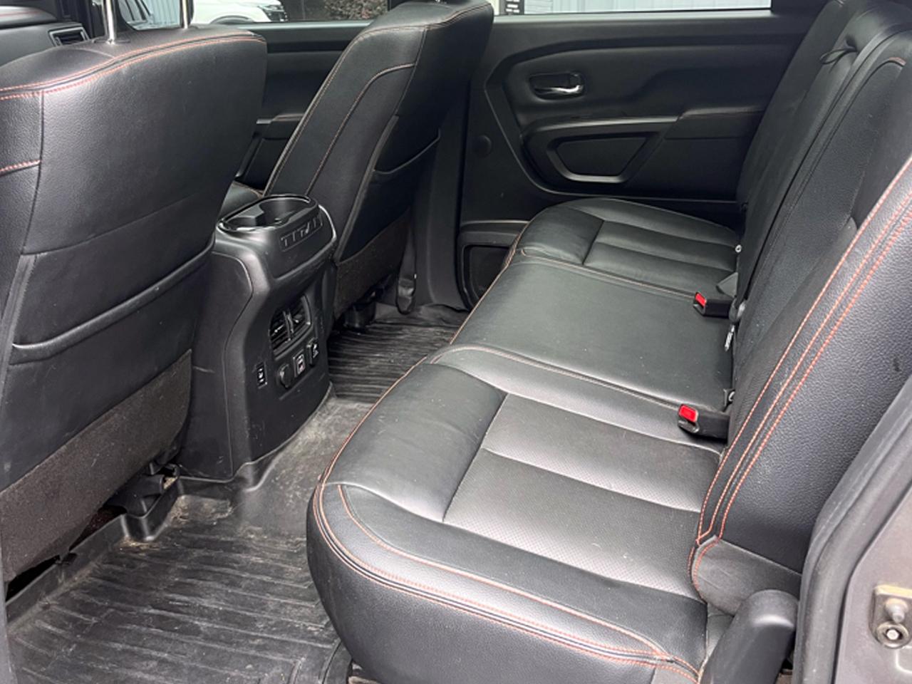 Nissan Titan 4x4 Crew Cab PRO-4X 2021