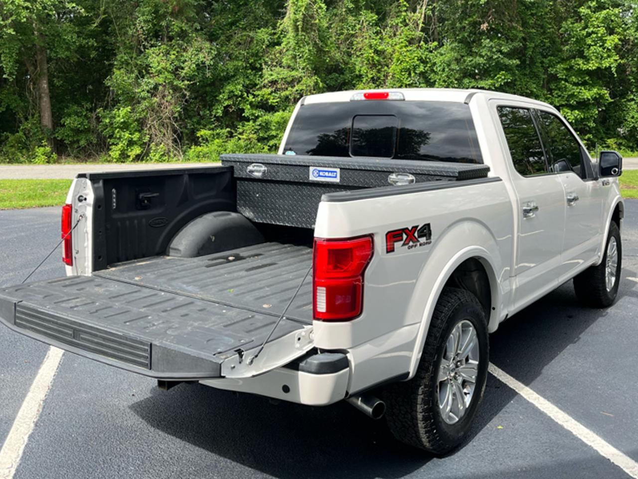 Ford F-150 4WD SuperCrew 157" Platinum 2019