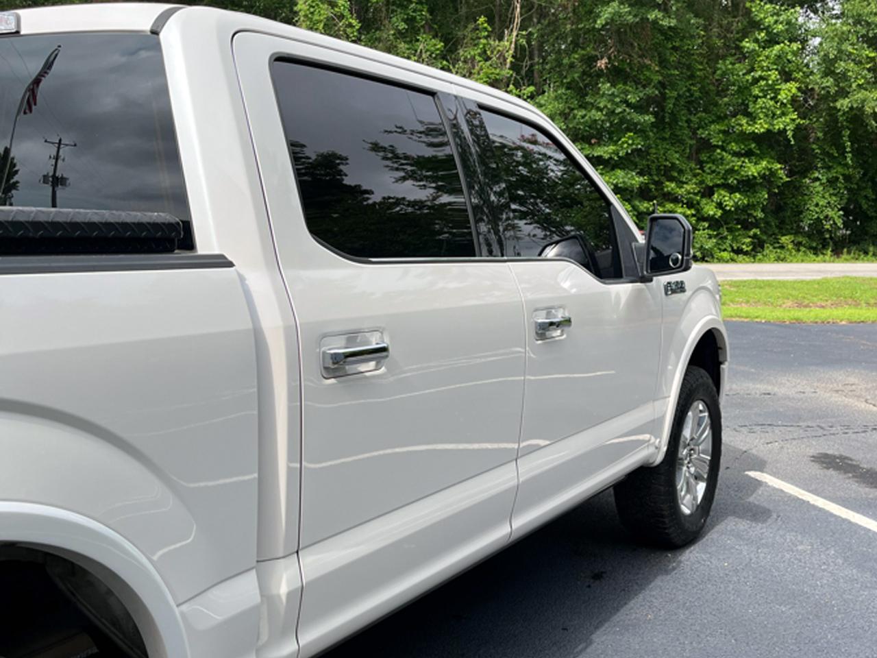 Ford F-150 4WD SuperCrew 157" Platinum 2019