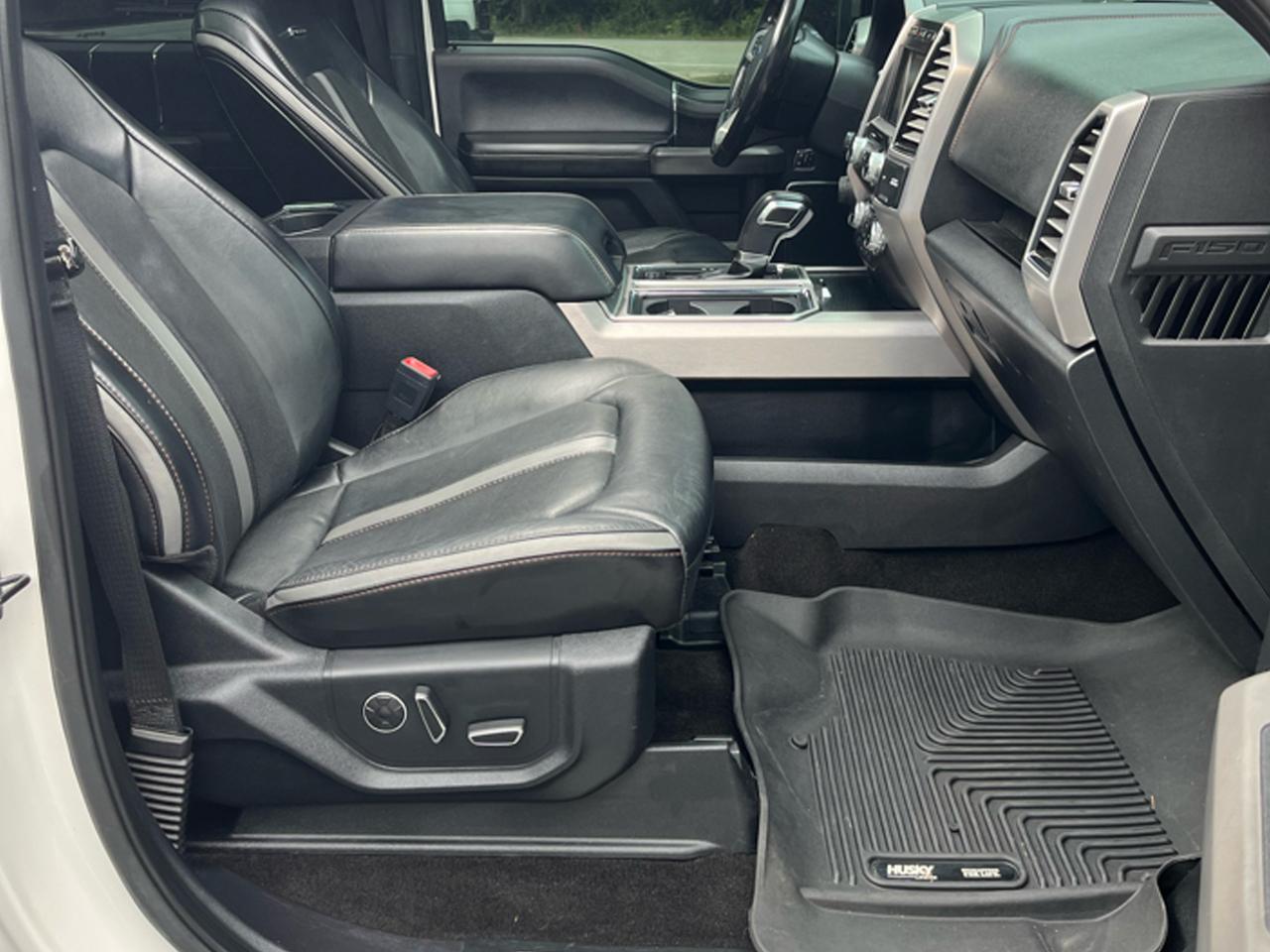 Ford F-150 4WD SuperCrew 157" Platinum 2019