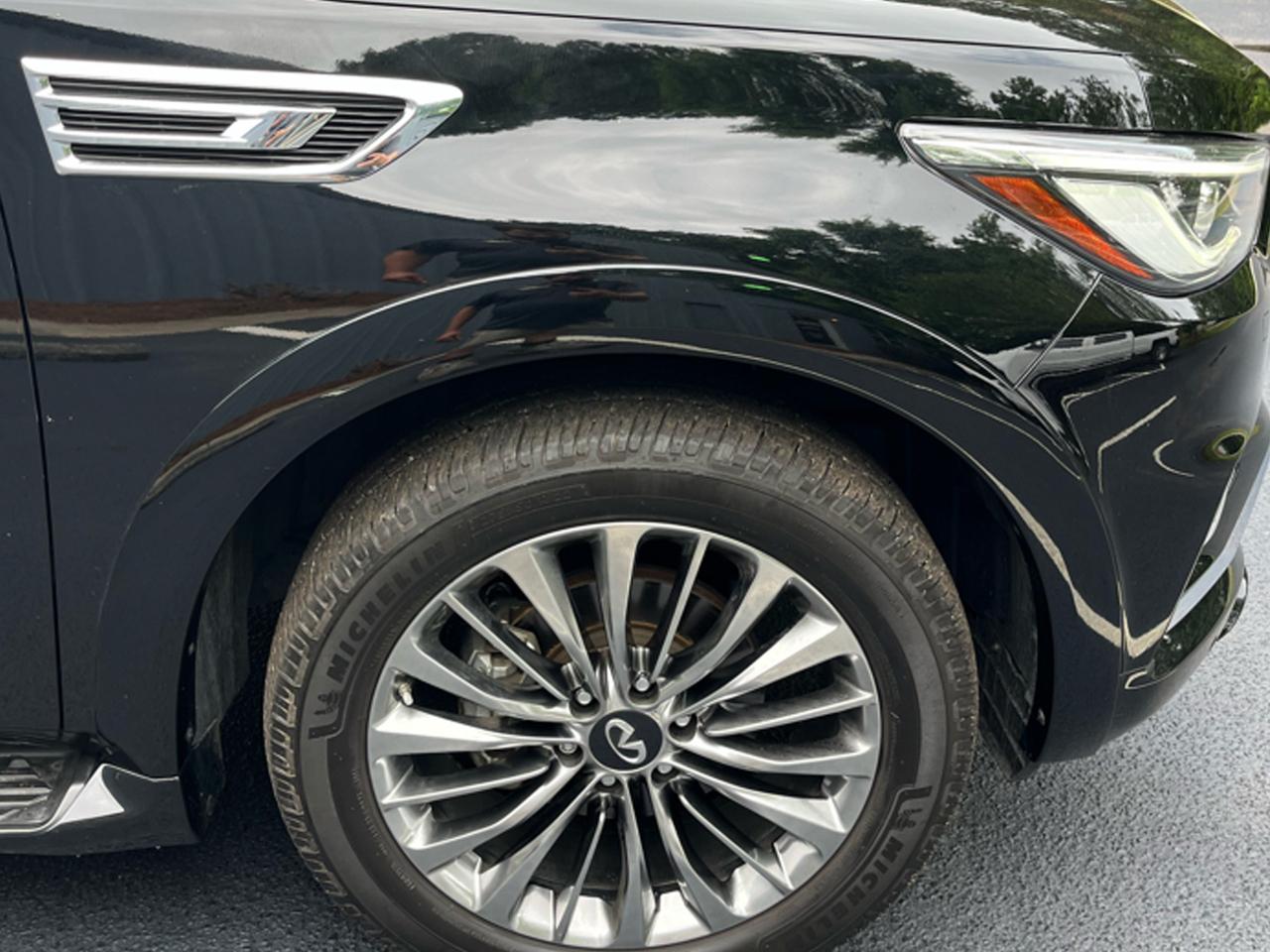 Infiniti QX80 Sensory 4WD 2021