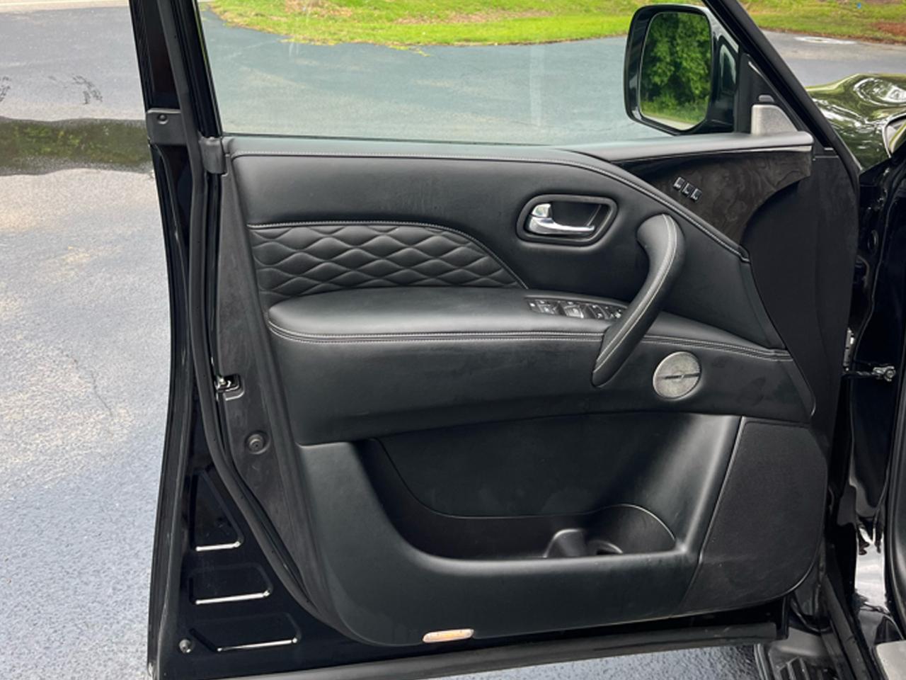 Infiniti QX80 Sensory 4WD 2021