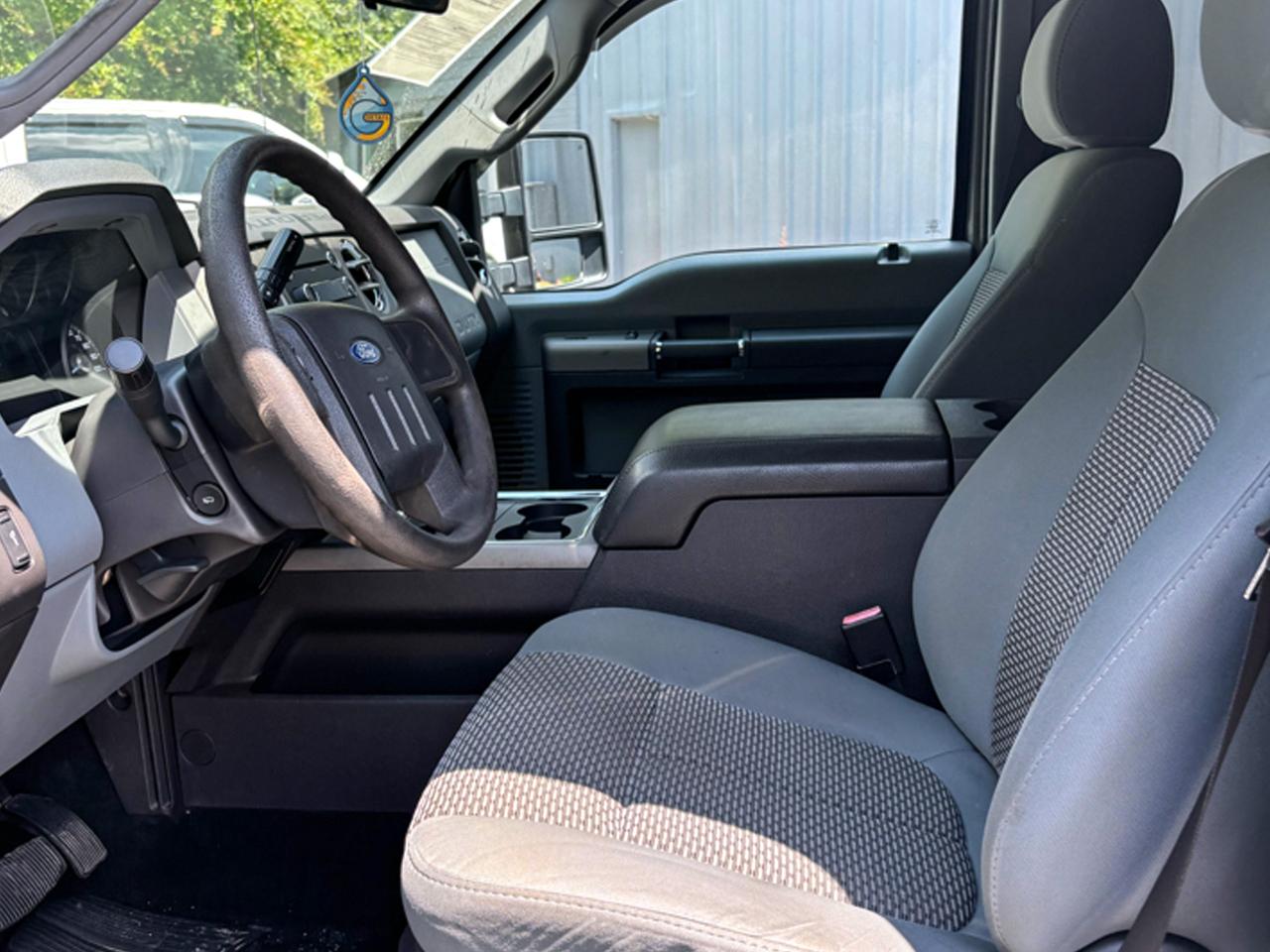 Ford Super Duty F-350 SRW 4WD Crew Cab 156" XLT 2012